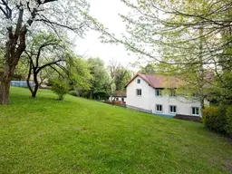 Sanierungsprojekt mit viel Potenzial: Einfamilienhaus in Pichling mit großzügiger Grünfläche!