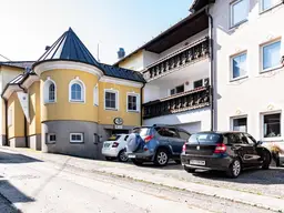 Bezirk Rohrbach: Zinshaus mit 4 Wohnungen, 3 Fremdenzimmer und Gaststätte – Ideal für Investoren!
