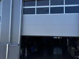 Werkstatt-Halle + Büro im Nebengebäude in Buchkirchen zu mieten- Parkplätze vorhanden!