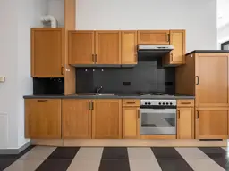 INVESTMENTHIT | 39 m² | renovierter Altbau | PROVISIONSFREI | unbefristet vermietet