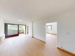 Viel Platz zum Wohnen: 4-Zimmer-Wohnung mit zwei Balkonen und Garage in Pinkafeld