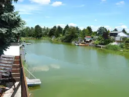 Schon diesen Sommer im eigenen Haus am See verbringen?