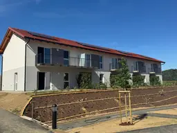 Neubau-Mietreihenhaus mit Küche und Carport in Sankt Peter am Ottersbach-Mietzinsfrei bis Ende 2025