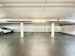 Komfortable Garagenstellplätze &amp; Stapelparker | Görgengasse 10