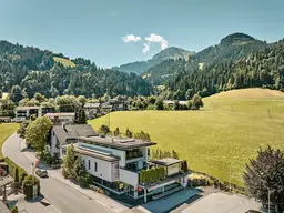 Ski-Verleih in TOP Lage mit exklusiver Penthouse-Wohnung