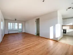 Erstbezug nach Renovierung. Hochwertig ausgestattete Wohnung in zentraler Lage.