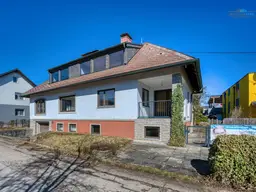 Mehrfamilienhaus wartet auf Fertigstellung - riesiger Garten in Atterseenähe!