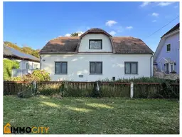 Sanierungsbedürftiges Haus im Zentrum von Oberhausen 2301, Dorfstraße 43