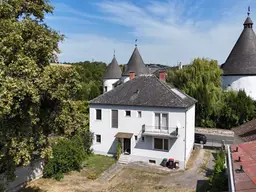 Einfamilienhaus samt Geschäftslokal in Kobersdorf - Wohnen und Arbeiten auf 180m² und großem Nebengebäude!