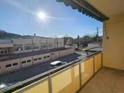 Geförderte 3-Zimmerwohnung mit sonniger Loggia und Einbauküche