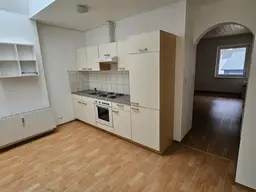 2-Zimmer, Dachgeschoßwohnung mit Schrankraum extra Küche