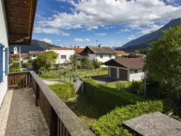 Ganzjährig sonniges Einfamilienhaus in idyllischer Dorflage