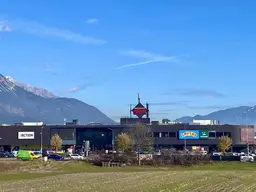 Lagerfläche im Greif Center (neben DEZ)