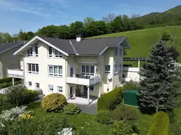 Doppelhaushälfte mit Seeblick