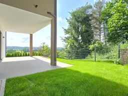 Erstbezug Erdgeschosswohnung mit Garten Top 4
