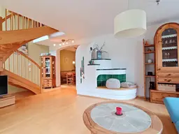 TOLLE HAUSHÄLFTE MIT GARTEN UND GARAGEN IM ORTSKERN VON SCHÄFFERN