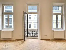 Exklusive Altbau-Etagenwohnung mit 5 Zimmern im Herzen des 7. Bezirks