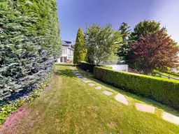 Architektenvilla zur Miete am Ölberg – Leben mit Weitblick und Privatsphäre