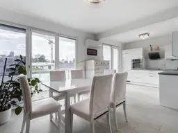 NEUER PREIS!!! 2-Zi-Wohnung mit Terrasse, Balkon und PKW- Stellplatz - an der Alten Donau