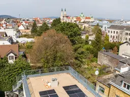 Fantastischer Rundum-Dachterrassenfernblick I Stadtvilla mit Naturpool im Zentrum Klosterneuburg I Doppelgarage I Fernsicht + Blick Stift Klosterneuburg