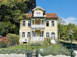 Wohnen und Arbeiten in gepflegter Stilvilla