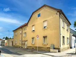 !! AKTIONSVERLÄNGERUNG !! Zinshaus mit viel Potential I 8 Garagen I 4 Wohneinheiten I zentrale Lage I 5 Gehminuten zum Rathausplatz I