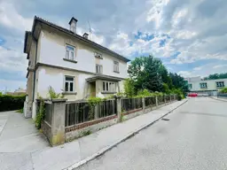 TOP-Lage nähe Stadtzentrum! Sommeraktion! Sanierungsbedürftig mit Ausbaupotential! Studie für 4 Wohneinheiten mit DG-Ausbau vorhanden!
