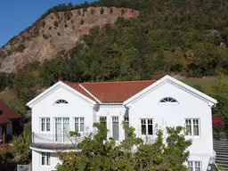 Traumhaus in Grünruhelage 30 Minuten zur Wiener Stadtgrenze- Einmaliger Fernblick - Finanzierung ab monatlich € 2.070.- möglich