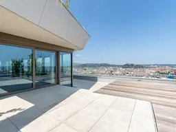 Green Tower | Penthouse im 19. Stock | Erstbezug