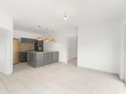 Stilvolle 3-Zimmer-Wohnung mit 50m² Dachterrasse