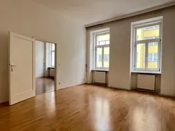 Helle 2 Zimmer-Wohnung in zentraler Lage