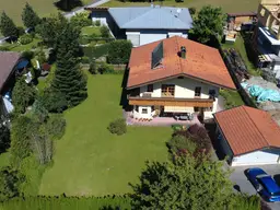 Sonniges Einfamilienhaus mit Einliegeroption &amp; großem Garten – Wohnen am Walchsee