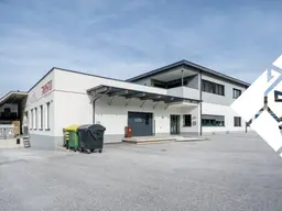 Moderne Geschäftsfläche mit großzügigem Lager zu mieten!
