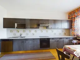 Haus in Traumlage mit Atemberaubenden Blick auf die umliegenden Berge!