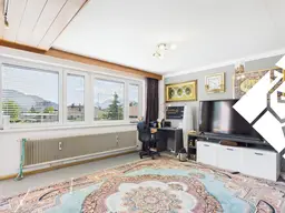 Teilsanierte 1,5 Zimmer Wohnung mit Potenzial für Anleger und Eigennutzer im Zentrum von Wörgl