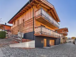 Alpine Eleganz trifft majestätische Aussicht – Exklusives Luxus-Chalet mit Panoramablick