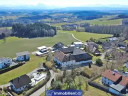 Altes Bauernhaus mit vielen Möglichkeiten ca. 6354m² Bauland - traumhafter Bergblick