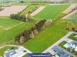 Traumhaftes großes Grundstück mit Aussicht - Utzenaich