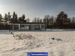 Großzügiger Design-Bungalow mit Terrasse &amp; Garten