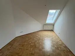 Klein aber oho: entzückende Kleinwohnung am Hauptplatz 17 in Frohnleiten – Ihr neues Zuhause im Herzen der Steiermark zur Miete!