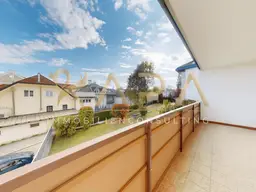 City Nähe! 4-Zimmerwohnung in Feldkirchen mit Tiefgaragenplatz und sonniger Loggia!