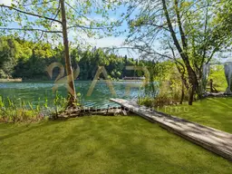 Aichwaldsee: Große Wohnung mit privatem Seezugang und traumhafter Bergpanorama Terrasse! Top 2