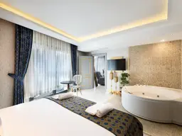 Kleines Boutique-Hotel am Arlberg in bester Lage von St. Anton zu verkaufen