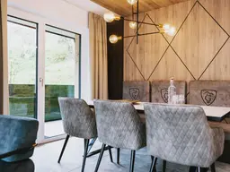Glemm by AvenidA - elegantes Apartment mit eigener Sauna und Blick auf die WM Strecke 2025!