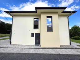Erstbezug! Modernes Einfamilienhaus in schöner Lage!