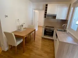 Vomp: Neuwertige 2 - Zimmer - Wohnung zu vermieten ( Provisionsfrei )
