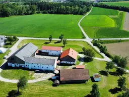 Innviertler Bauernhof in sonniger Lage zu verkaufen !!