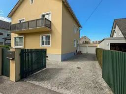 Zuhause ankommen: Hochwertig saniertes Haus mit Pool und Top-Ausstattung in Linz