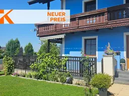 Großzügiges Wohnen in modernisiertem Mehrfamilienhaus - Top Lage in Kirchberg 