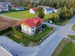 Traumhaftes Mehrfamilienhaus in Mauerkirchen - Ihr neues Zuhause wartet!